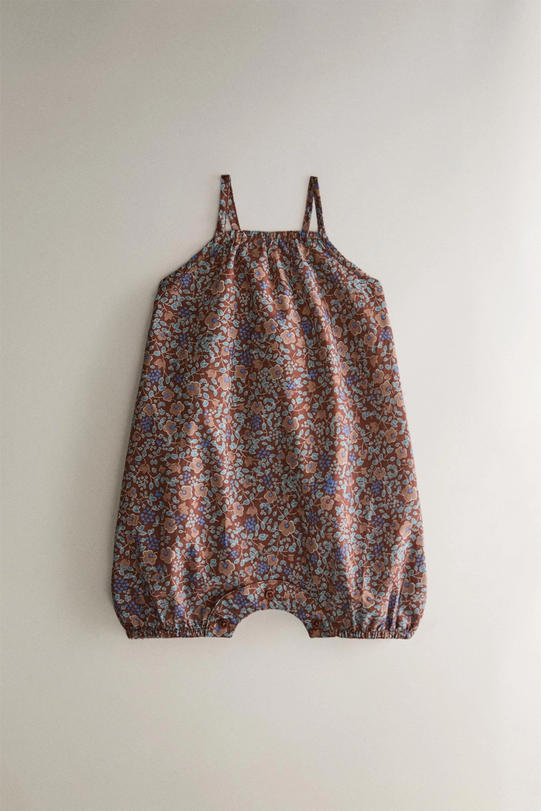 Цветочный комбинезон для пляжа малышей