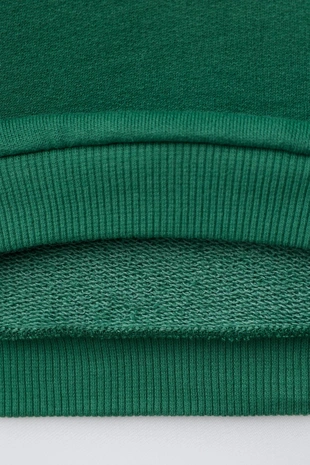 Толстовка с текстовым принтом и трилистником- Заказать в России