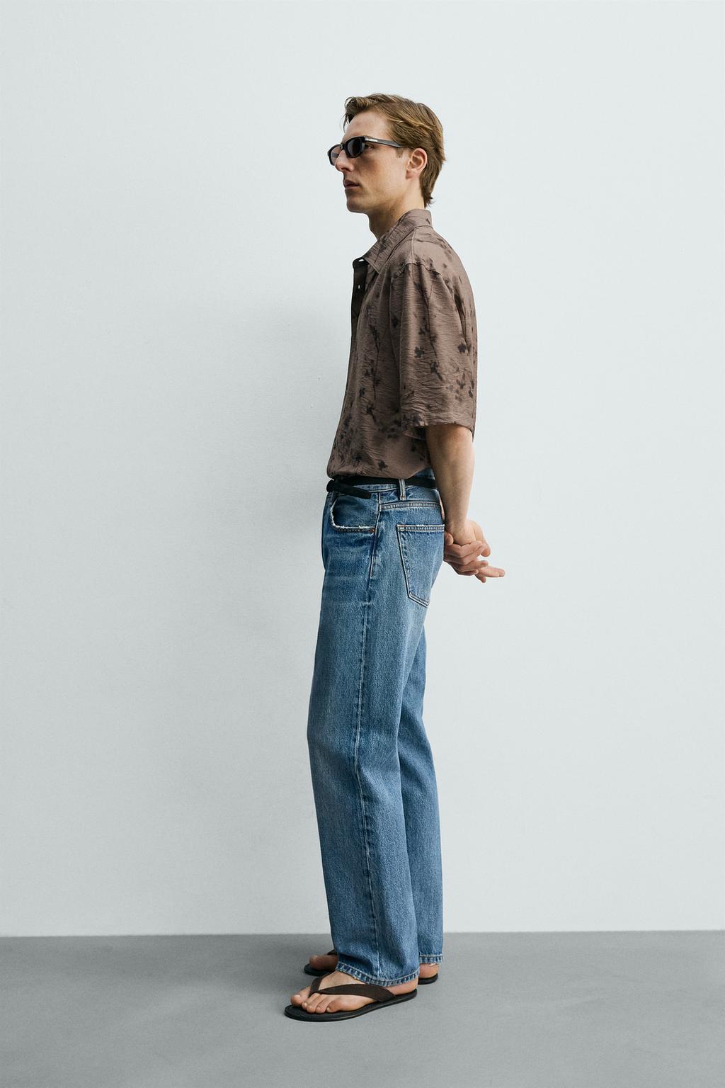 РУБАШКА СТРУЯЩЕГОСЯ КРОЯ С АБСТРАКТНЫМ ПРИНТОМ