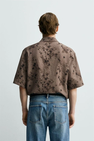 Рубашка струящегося кроя с абстрактным принтом- Заказать в России