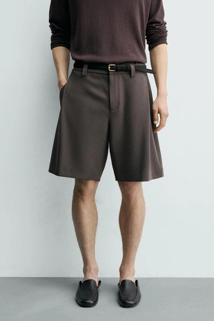 Шорты Relaxed Fit с боковыми складками- Заказать в России