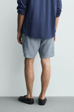 Шорты Regular Fit из рельефной ткани- Заказать в России