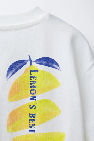 Футболка с принтом фруктов- Заказать в России