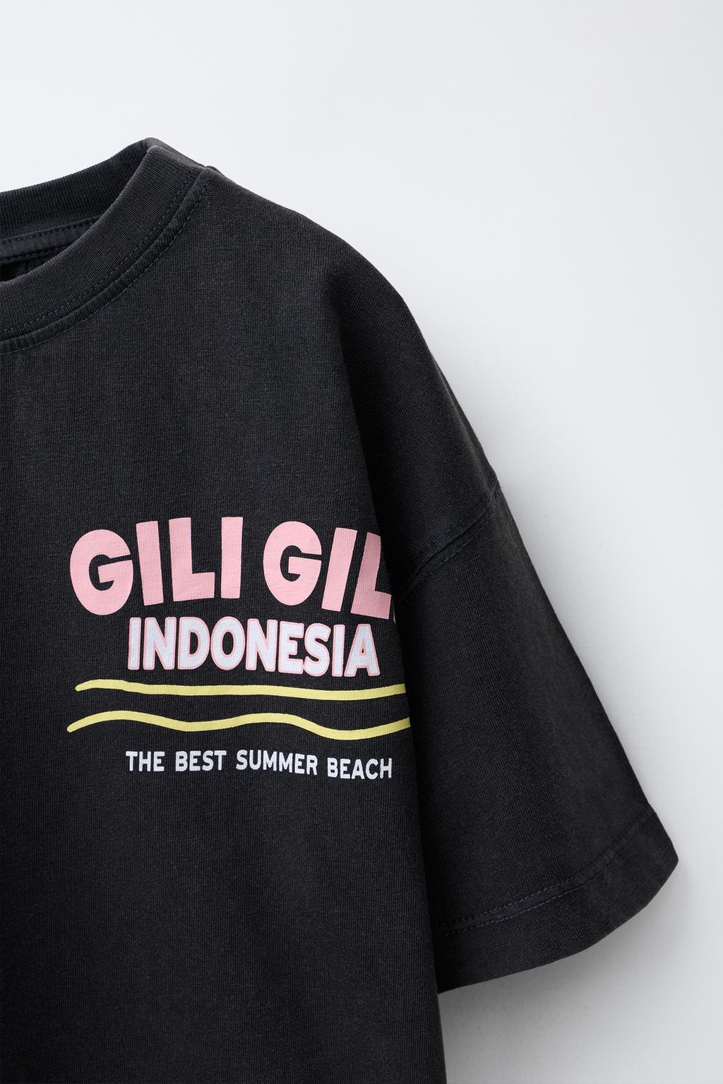 ФУТБОЛКА С ЭФФЕКТОМ ПОТЕРТОСТИ И НАДПИСЬЮ