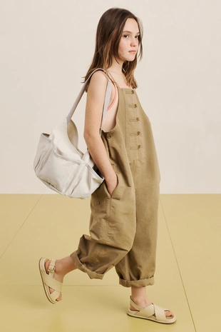 Джинсовый комбинезон с прямым вырезом- Заказать в России