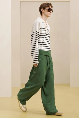 Свитшот с лацканами и завязкой strppd tshrt crds- Заказать в России