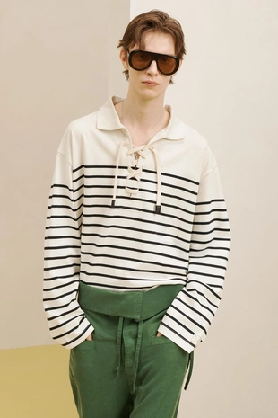 Свитшот с лацканами и завязкой strppd tshrt crds- Заказать в России