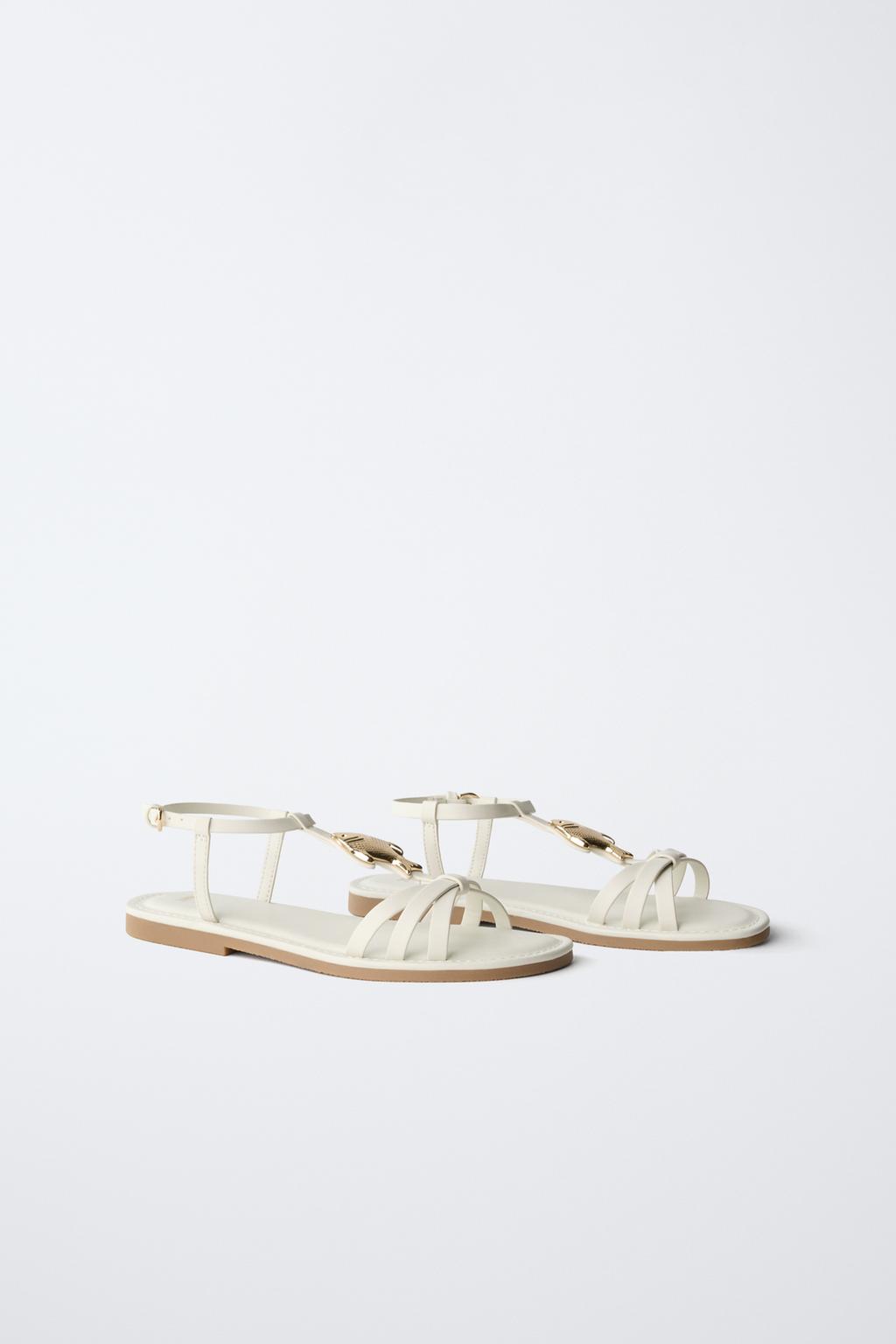 БОСОНОЖКИ С РЕМЕШКАМИ