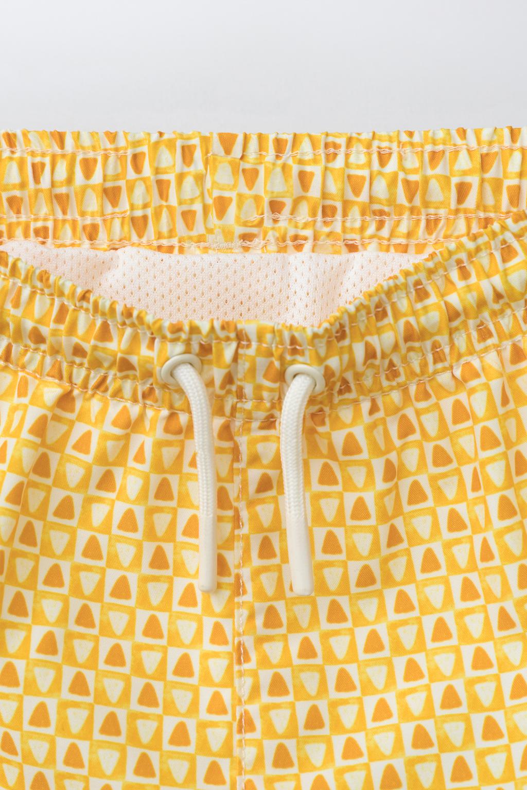 6-14 ЛЕТ/ПЛАВКИ-БЕРМУДЫ С ГЕОМЕТРИЧЕСКИМ ПРИНТОМ