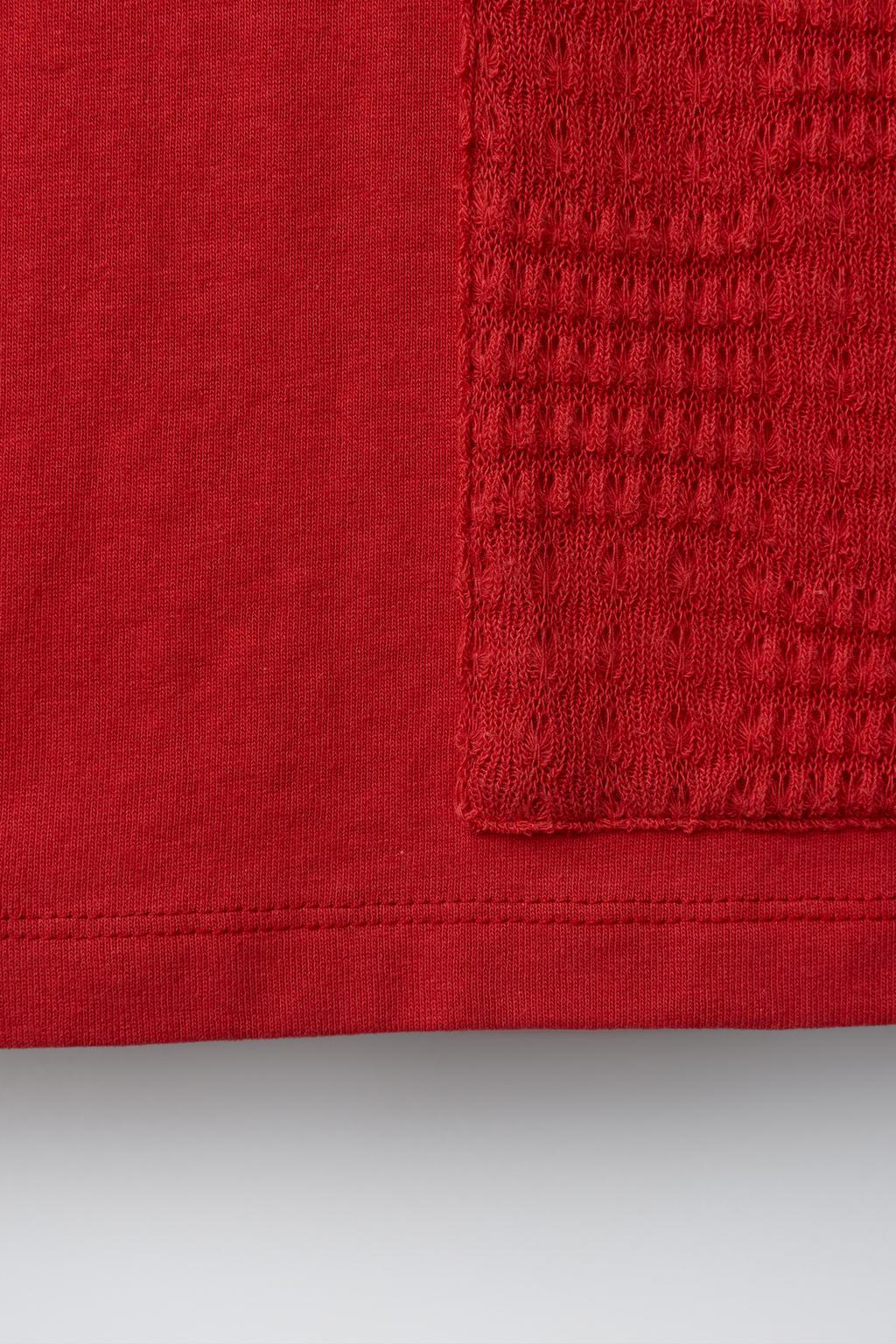 ФУТБОЛКА С КАРМАНОМ ИЗ КРУЖЕВА КРОШЕ