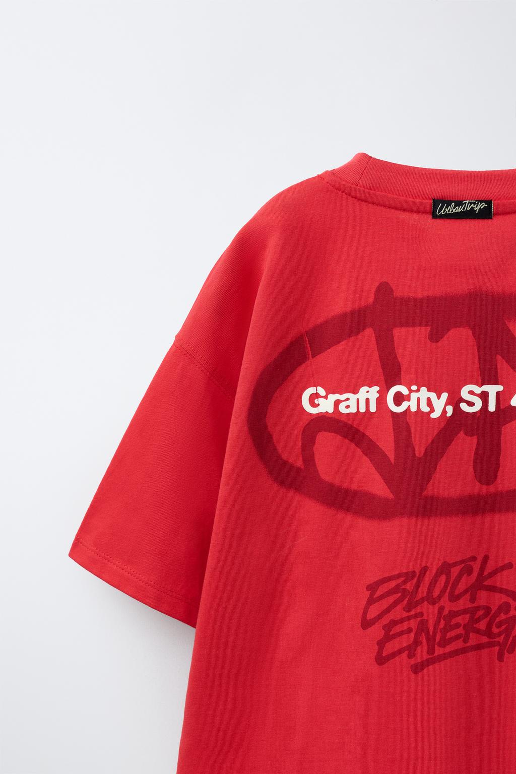 ФУТБОЛКА С ПРИНТОМ ГРАФФИТИ