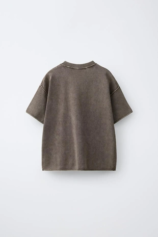 Футболка из трикотажа с эффектом потертости- Заказать в России