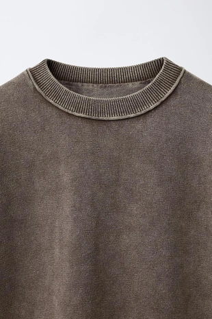 Футболка из трикотажа с эффектом потертости- Заказать в России