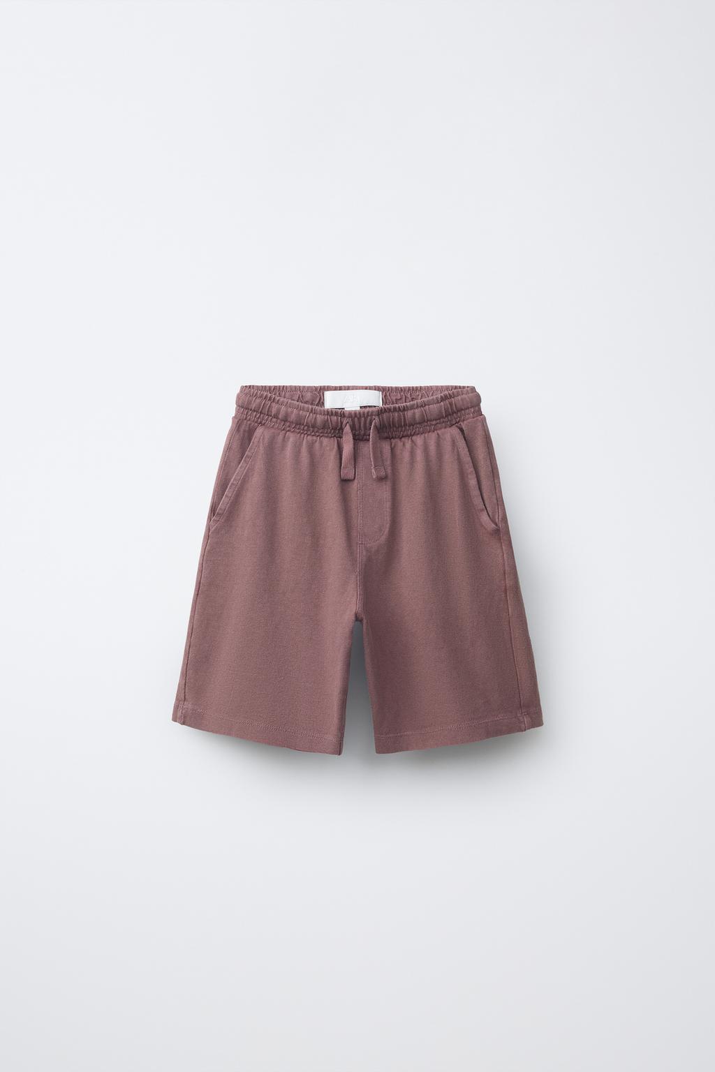 КОМПЛЕКТ ИЗ ФУТБОЛКИ И ШОРТОВ, ОКРАШЕННЫХ В ГОТОВОМ ВИДЕ