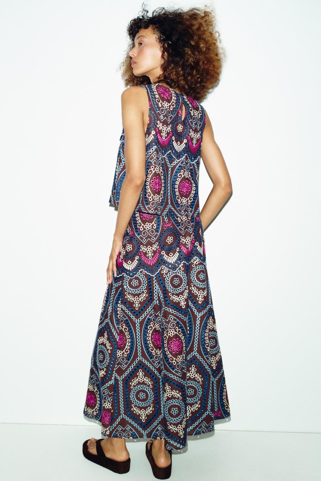 ЮБКА МИДИ С ПЕРФОРИРОВАННОЙ ВЫШИВКОЙ