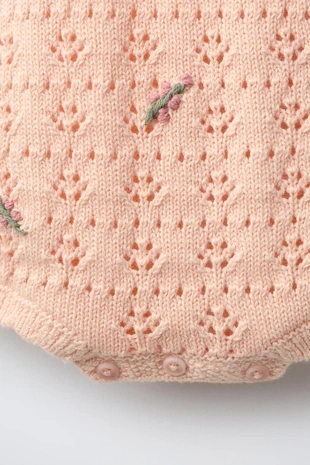 Вязаный комбинезон с вышивкой- Заказать в России