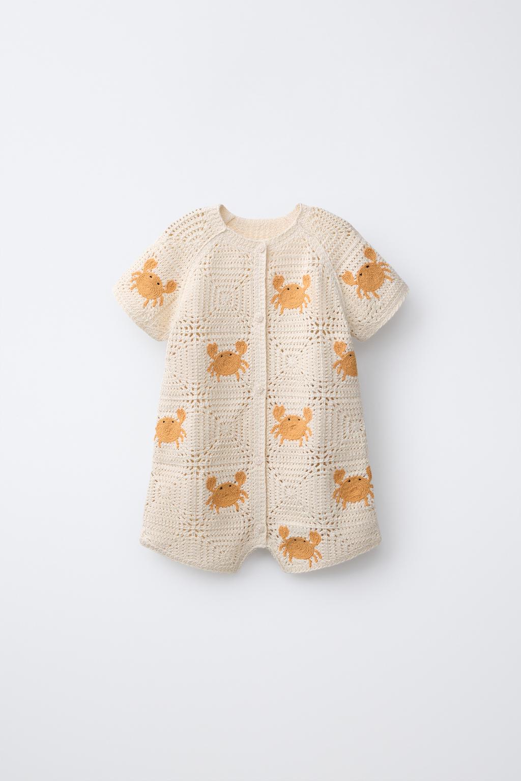 КОРОТКИЙ КОМБИНЕЗОН С ВЯЗАНЫМ УЗОРОМ КРАБОВ