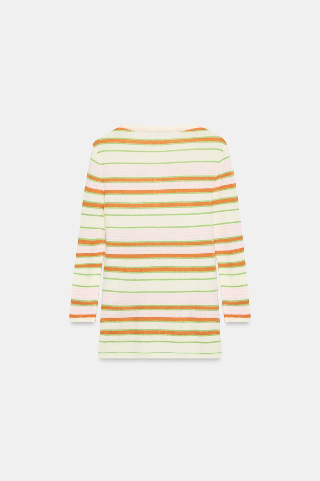 ДЖЕМПЕР ВЯЗАНЫЙ НА ПУГОВИЦАХ