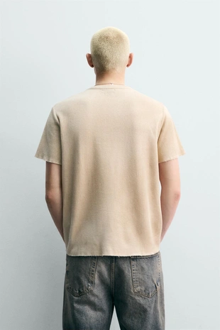 Футболка с флокированным принтом- Заказать в России