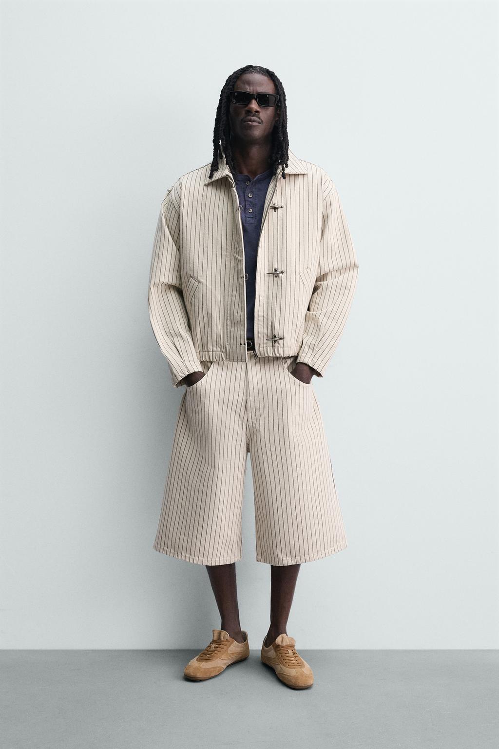 УКОРОЧЕННАЯ КУРТКА В ПОЛОСКУ С НАВЕСНЫМИ ПЕТЛЯМИ