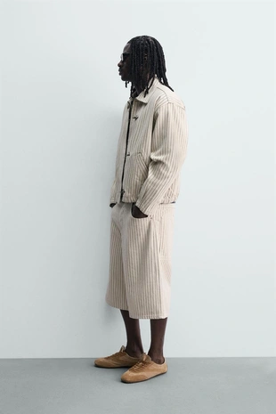 Укороченная куртка в полоску с навесными петлями- Заказать в России