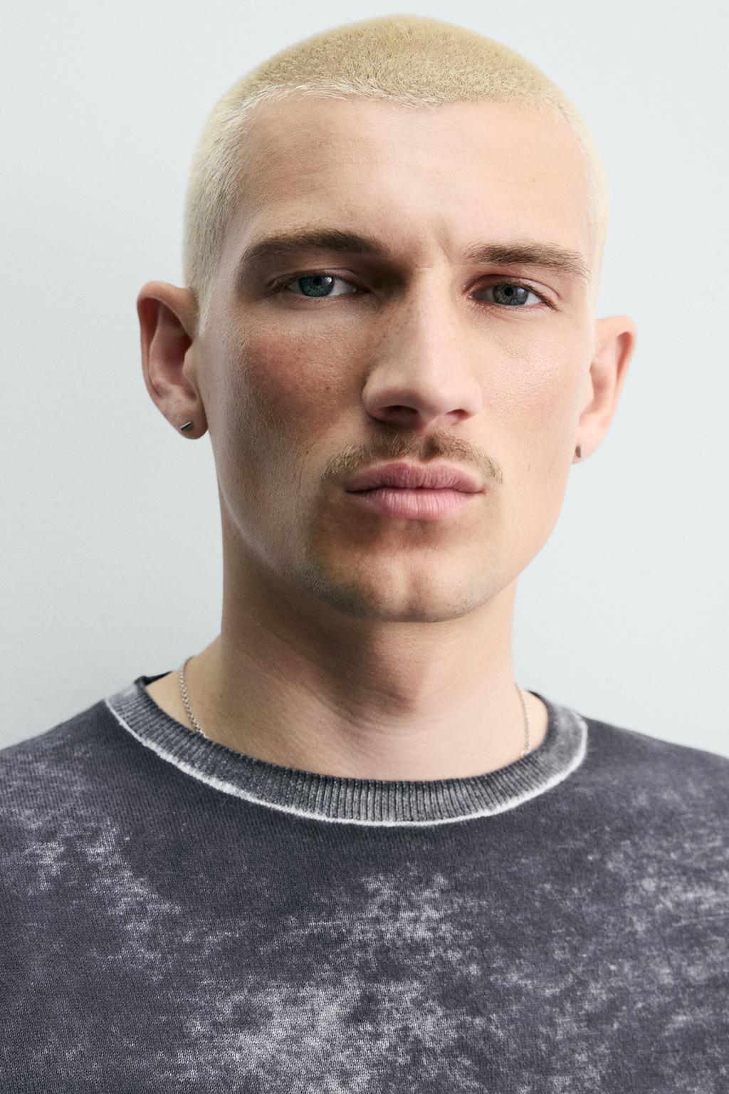 ФУТБОЛКА С ЭФФЕКТОМ ПОТЕРТОСТИ