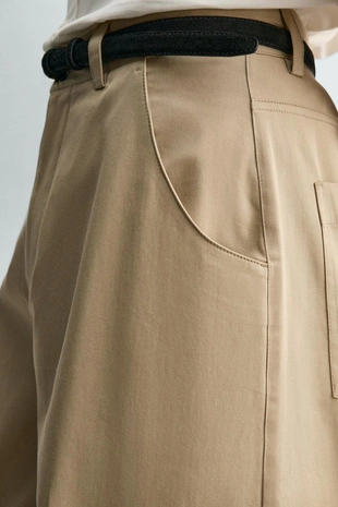 Укороченные брюки Wide Fit- Заказать в России