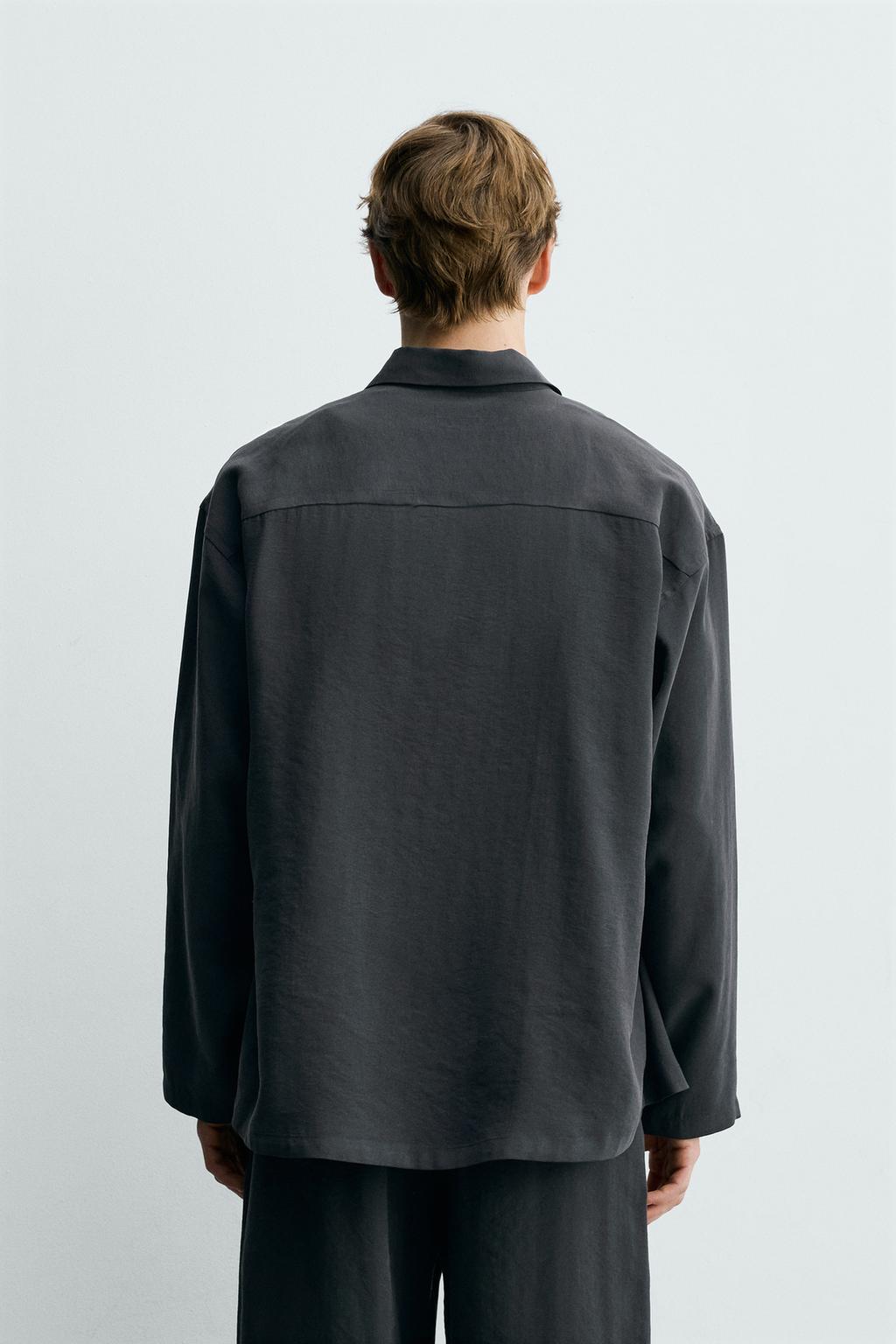 МЯГКАЯ СТРУЯЩАЯСЯ РУБАШКА