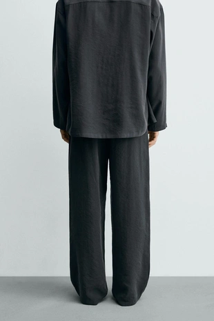 Брюки Relaxed Fit из струящейся ткани