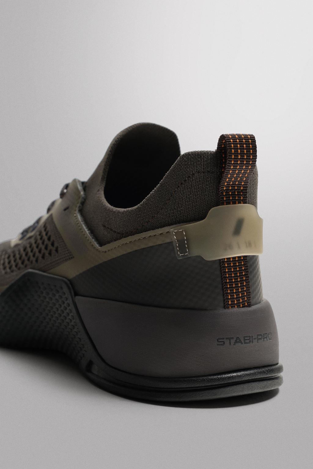 КРОССОВКИ ДЛЯ ТРЕНИРОВОК