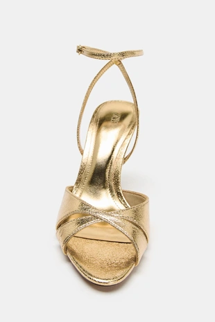 Босоножки на каблуке с металлическим блеском- Заказать в России