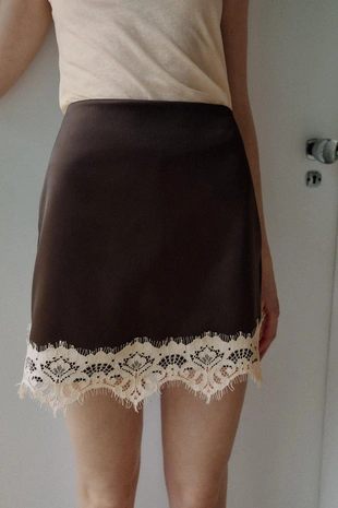 Юбка-шорты с кружевной отделкой- Заказать в России