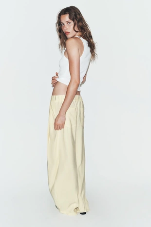 Струящиеся брюки со складками- Заказать в России