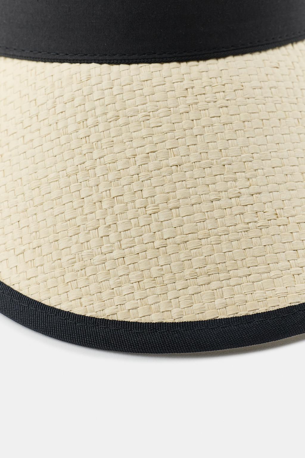 КОЗЫРЕК С КОНТРАСТНОЙ ПОЛОСКОЙ