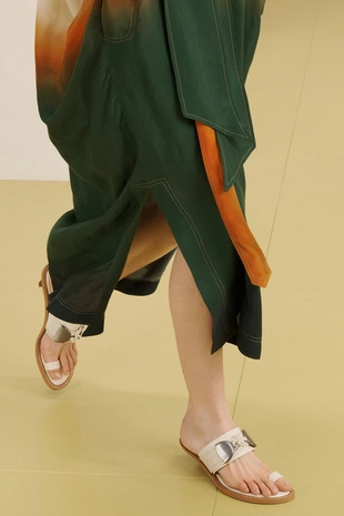 Платье миди с принтом- Заказать в России