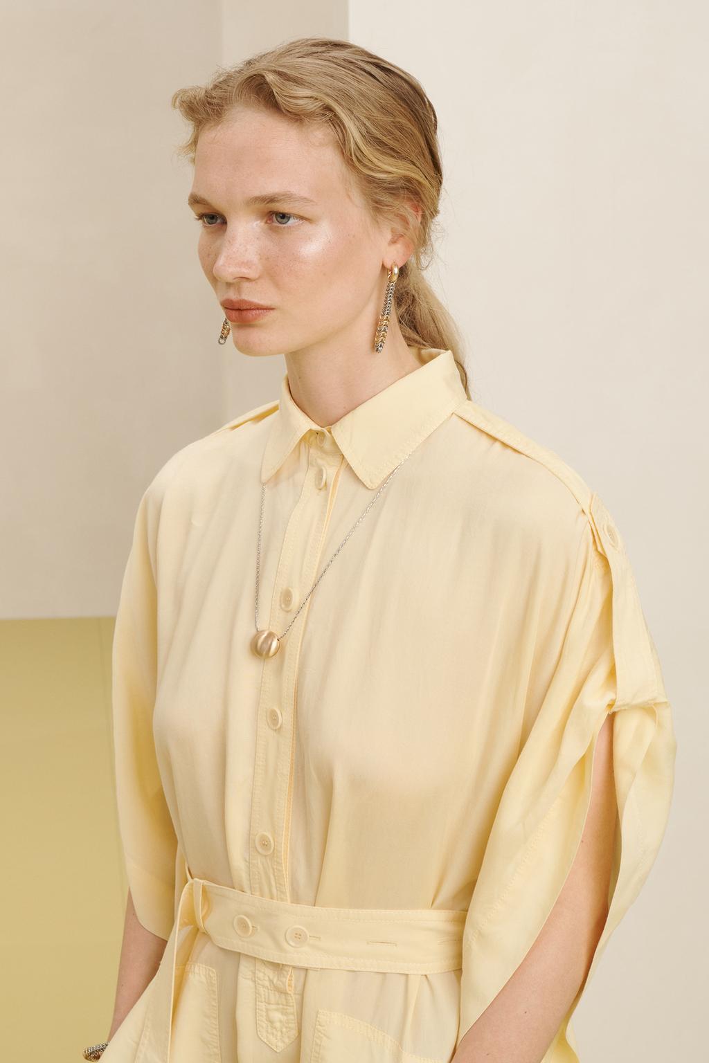 Платье миди с воротником и карманами