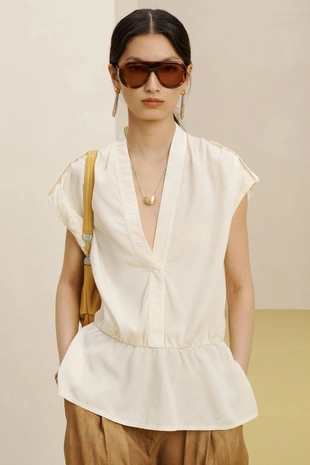 Топ с v-образным вырезом- Заказать в России