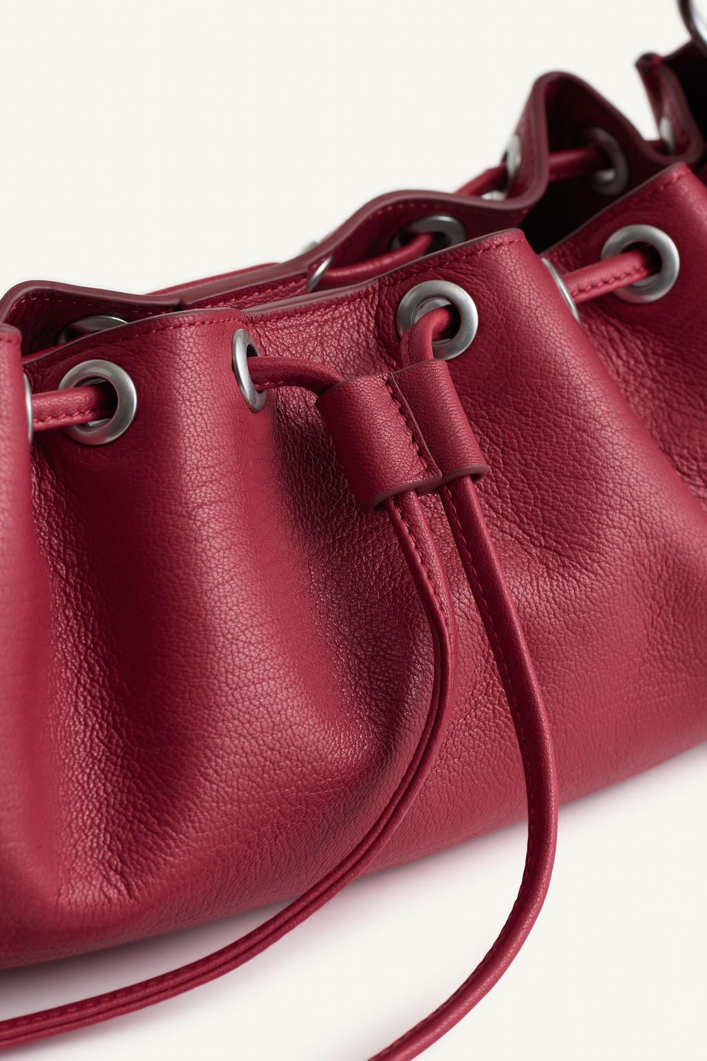 Кожаная сумка с регулируемым плечевым ремнем 17