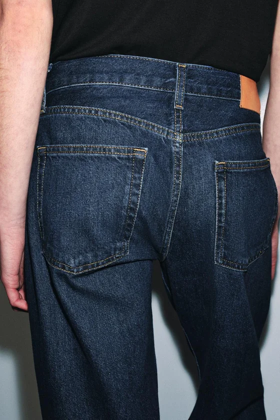 ДЖИНСЫ ПРЯМОГО КРОЯ С НИЗКОЙ ПОСАДКОЙ — коллекция Zara «ZW»