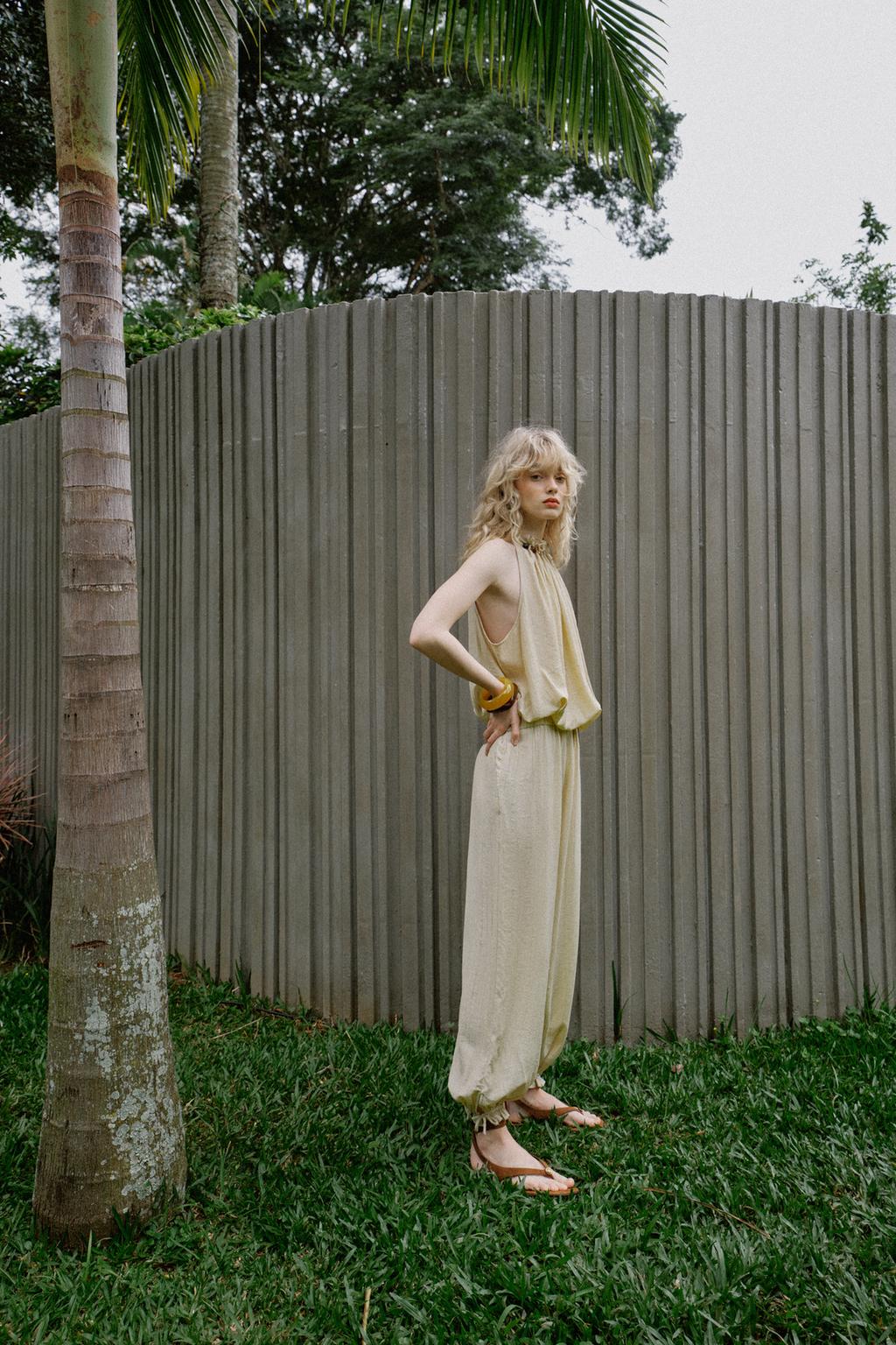 БРЮКИ-БАГГИ С ЭЛАСТИЧНЫМ ПОЯСОМ