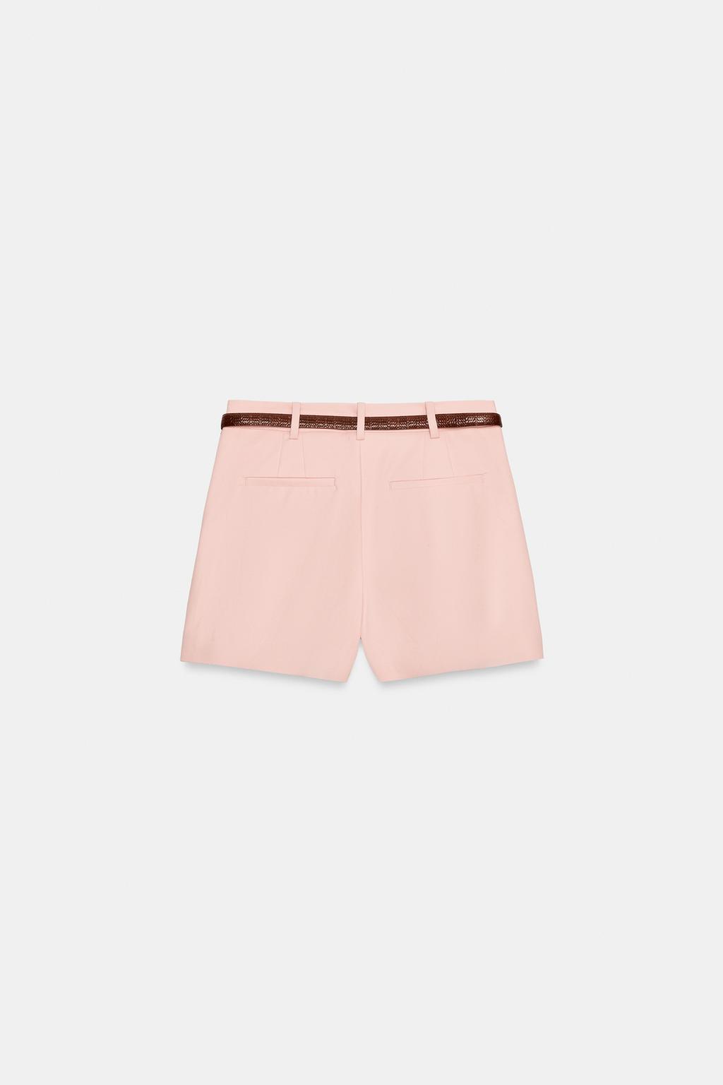 БЕРМУДЫ С ЗАЩИПАМИ И РЕМНЕМ