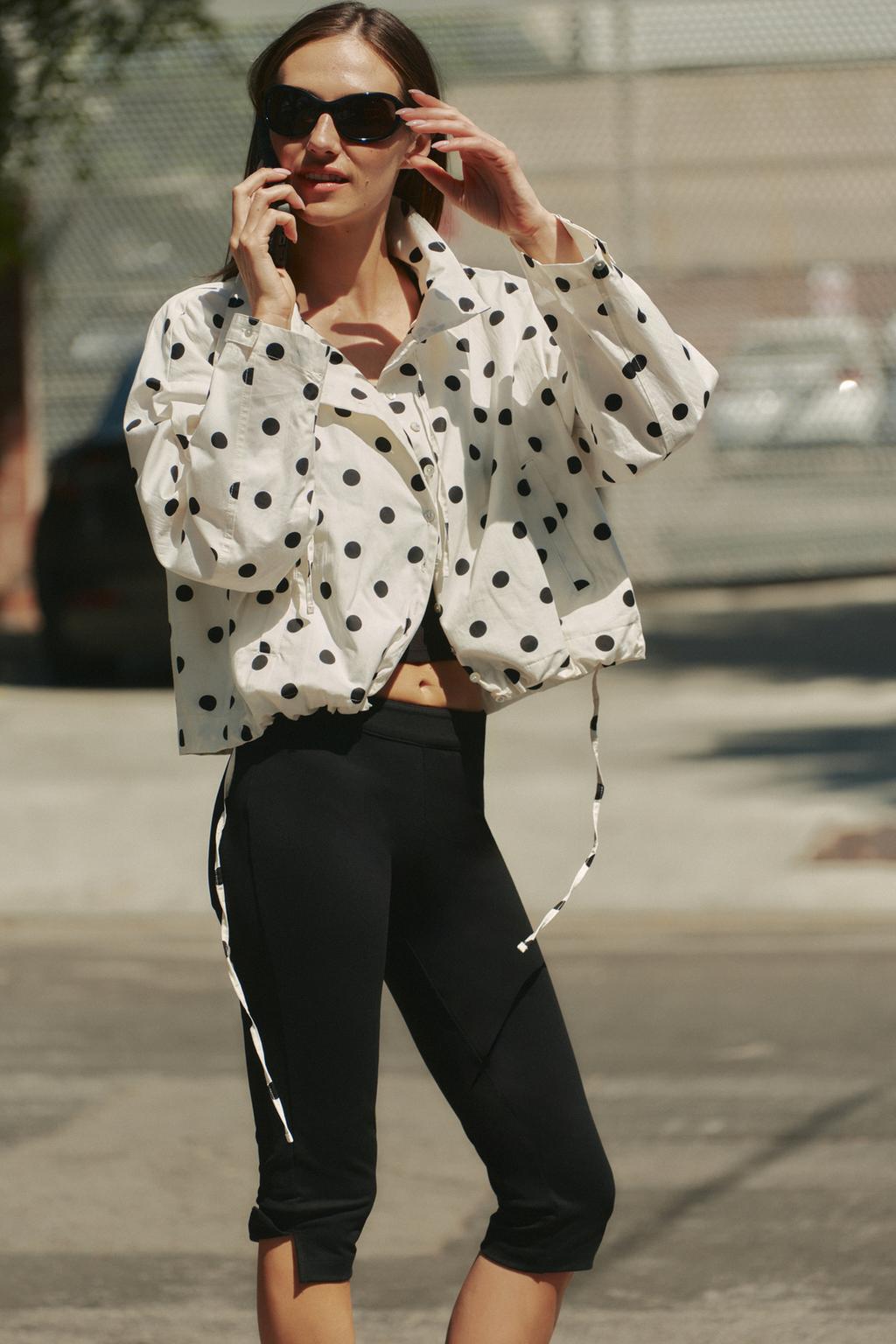 КУРТКА В ГОРОШЕК