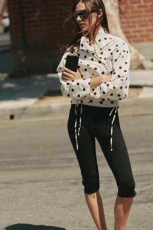 Куртка в горошек- Заказать в России