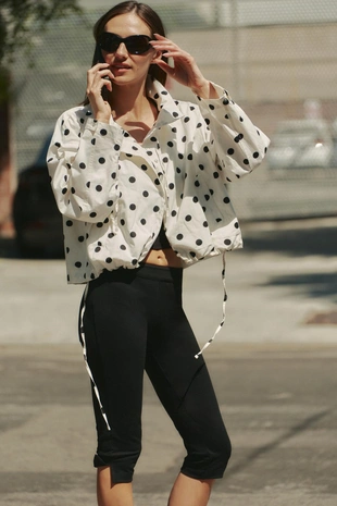 Куртка в горошек- Заказать в России