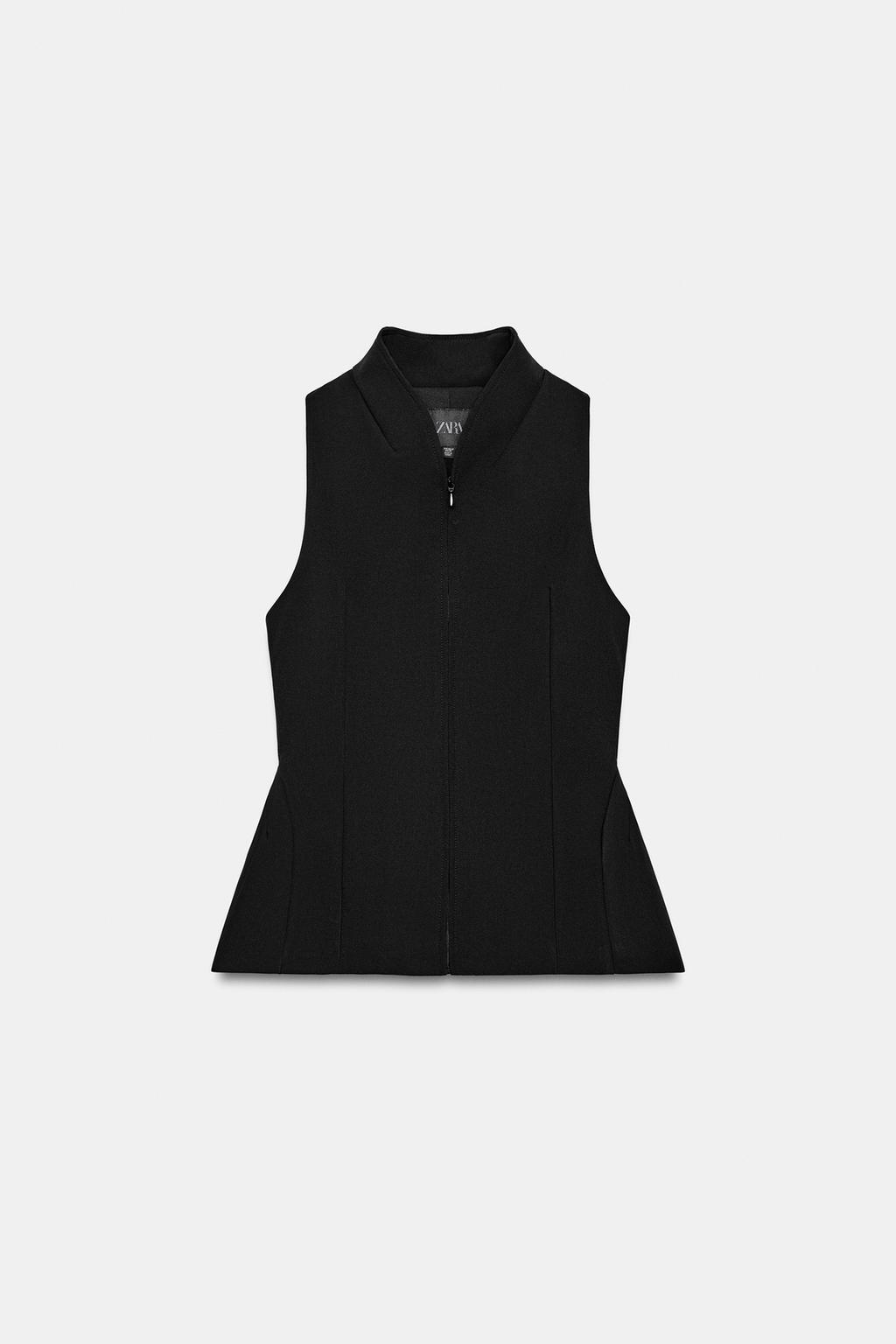 ОБЛЕГАЮЩИЙ ЖИЛЕТ ОБЪЕМНОГО КРОЯ