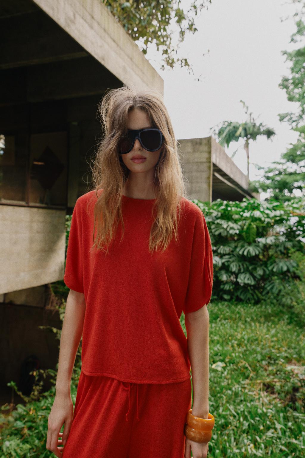 ТОП В СТИЛЕ РУСТИК С РУКАВАМИ-КРЫЛЫШКАМИ