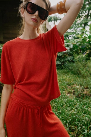 Топ в стиле рустик с рукавами-крылышками