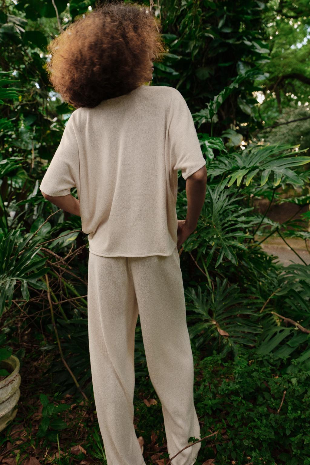 ТОП В СТИЛЕ РУСТИК С РУКАВАМИ-КРЫЛЫШКАМИ