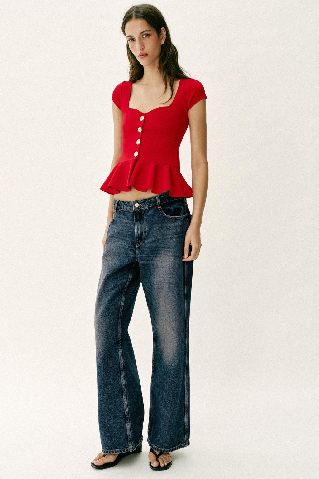 ТОП С БАСКОЙ И ПУГОВИЦАМИ