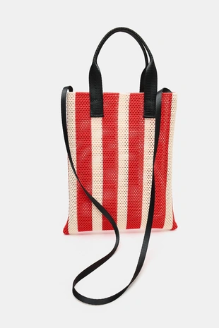 Небольшая сумка-шопер с ажурным узором- Заказать в России